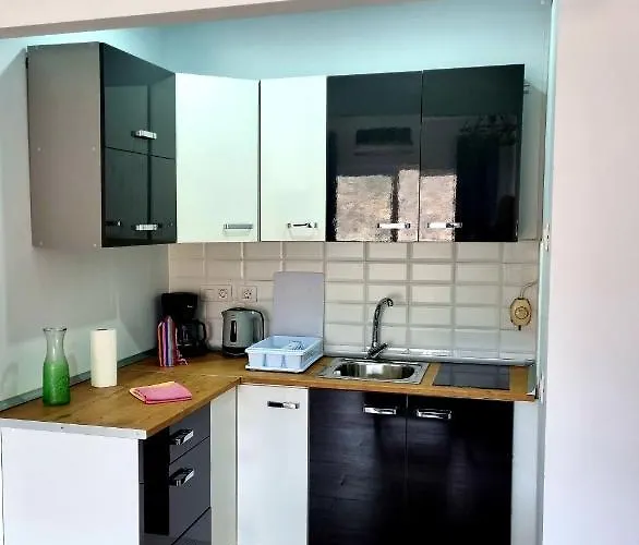 Oasis 洛斯克里斯蒂亚诺斯